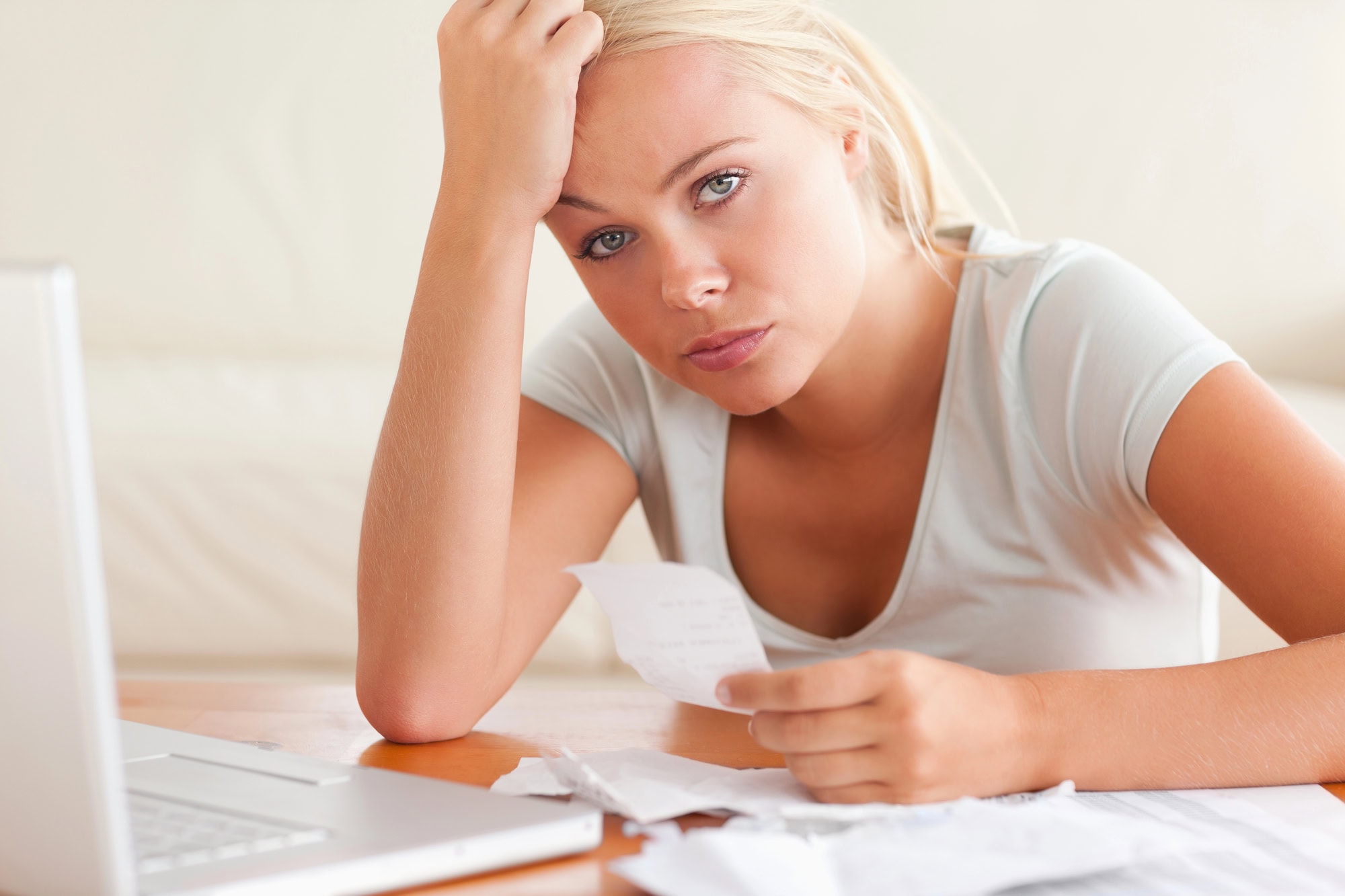 14 Common Reasons People Stay in Debt (And How Others Escape It)