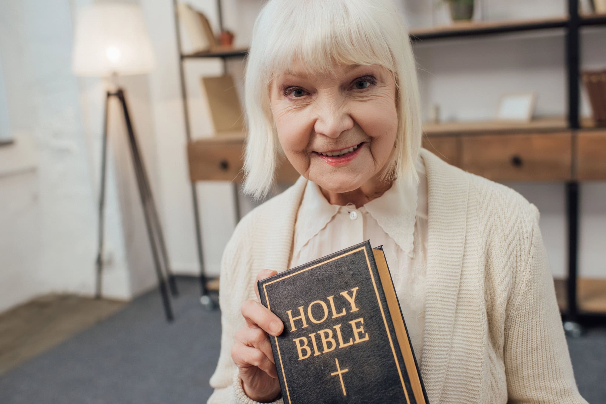 14 Bible Lessons on Money and Success That Still Hold True Today